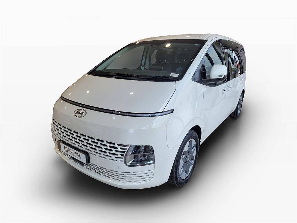 Hyundai Staria 2.2D Elite (9 Seater)