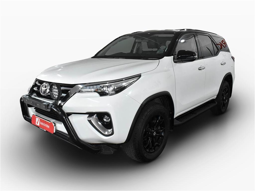 Toyota Fortuner V 2.8 GD-6 Epic Black Auto